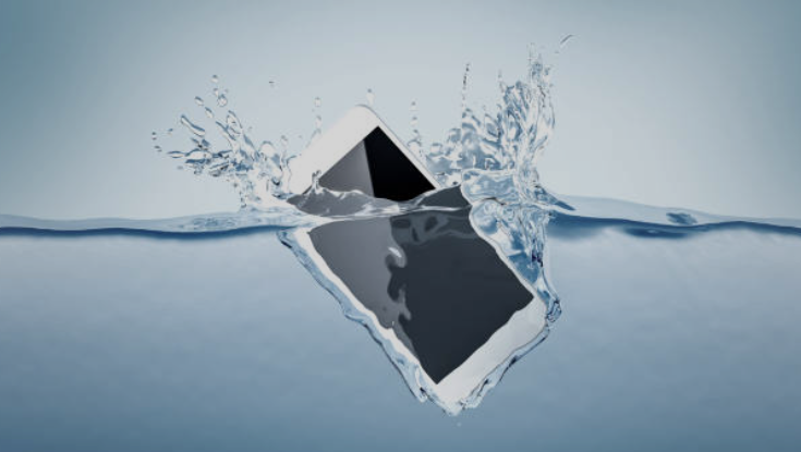 Comment récupérer des données d’un téléphone portable mouillé